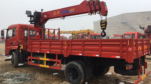 江淮与东风随车吊厂家直销 挖机拖车高效解决方案